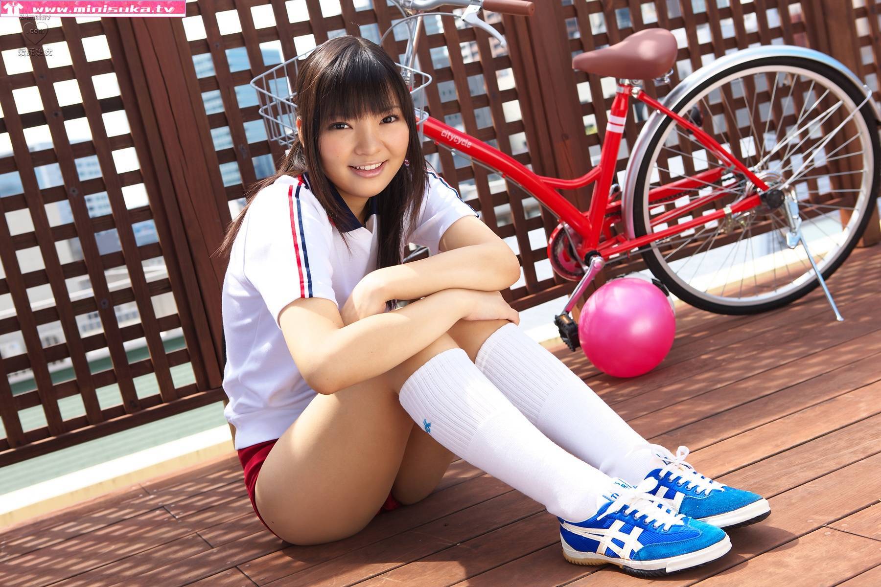 Chiemi Takayama female high school student in active service part2